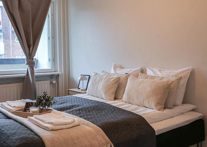 Daire Aurora Iii By Booklapland *